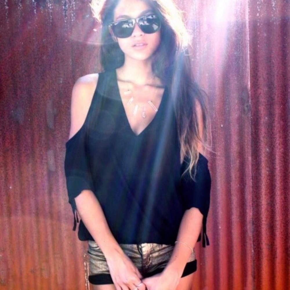 NWOT Khush Black Cold Shoulder Top S